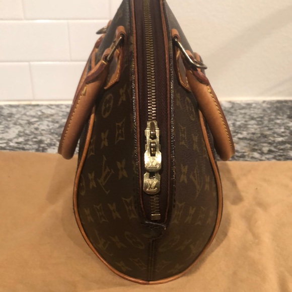 Authentic Louis Vuitton elipse PM - Picture 3 of 17